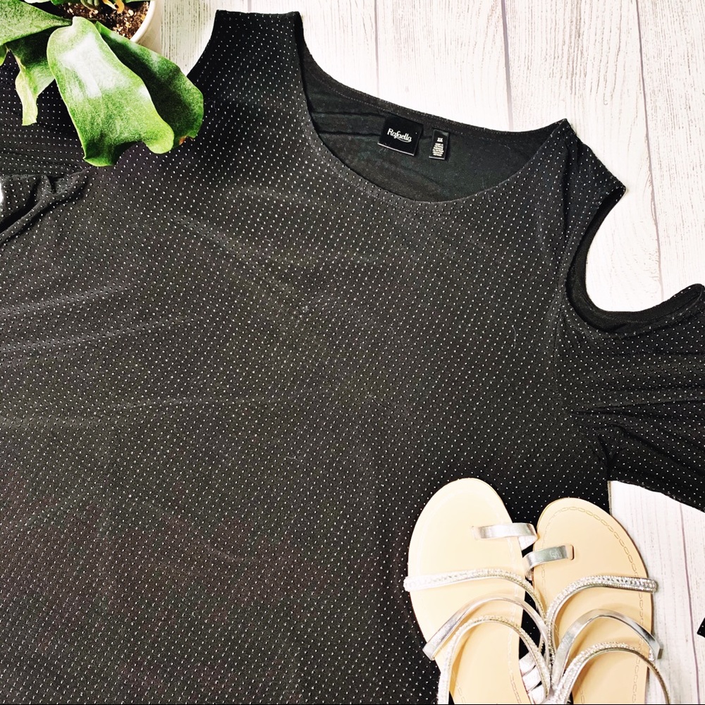 Plus dotted cold shoulder top